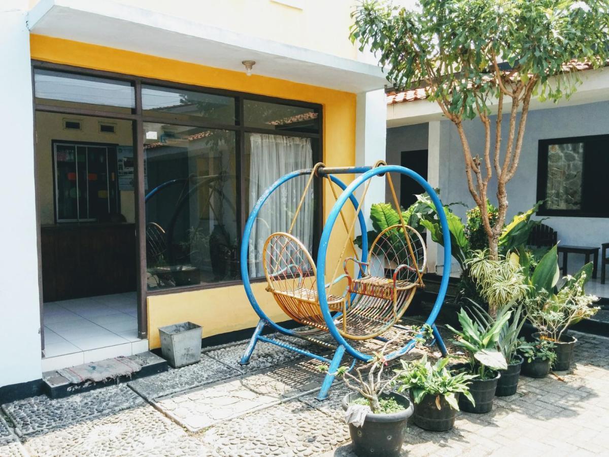 Hotel Gunung Slamet ปูร์โวเคอร์โต ภายนอก รูปภาพ