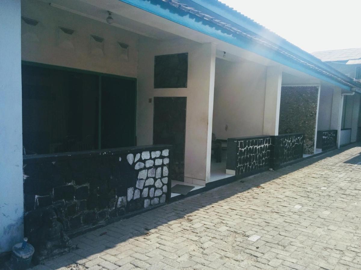 Hotel Gunung Slamet ปูร์โวเคอร์โต ภายนอก รูปภาพ