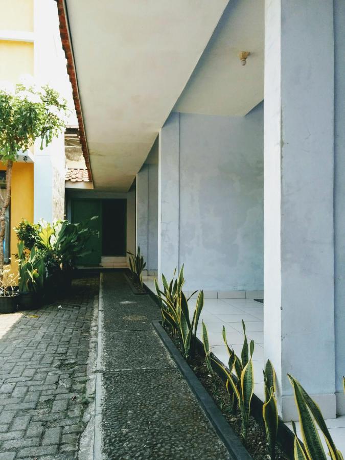 Hotel Gunung Slamet ปูร์โวเคอร์โต ภายนอก รูปภาพ