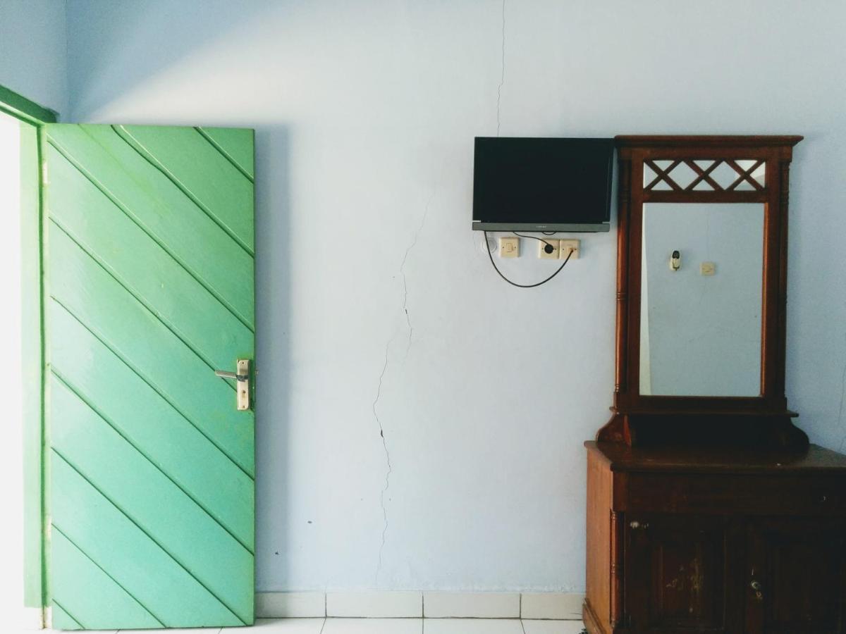 Hotel Gunung Slamet ปูร์โวเคอร์โต ภายนอก รูปภาพ