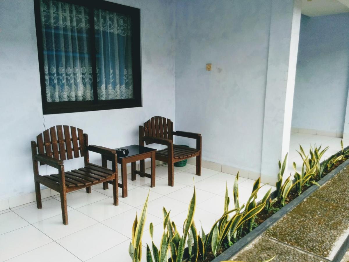 Hotel Gunung Slamet ปูร์โวเคอร์โต ภายนอก รูปภาพ